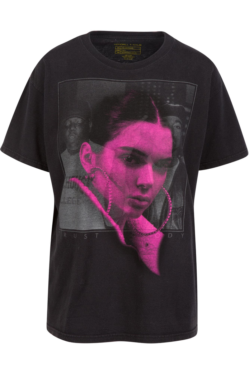 Illustration for article titled Kendall Jenner Issues Apology and Removes Shirts From Website